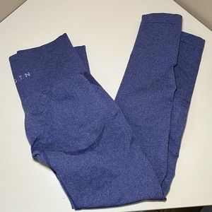NVGTN contour leggings, size M